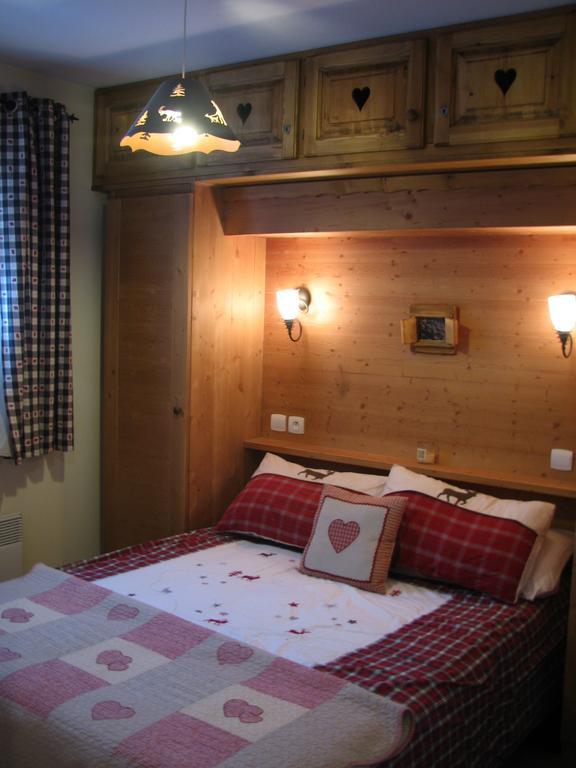 Appt Le Hameau Des Rennes 4 Etoiles Pieds Des Pistes Piscine Interieure Exterieure Apartment